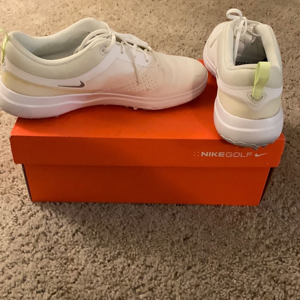 Nike Womens Cleats